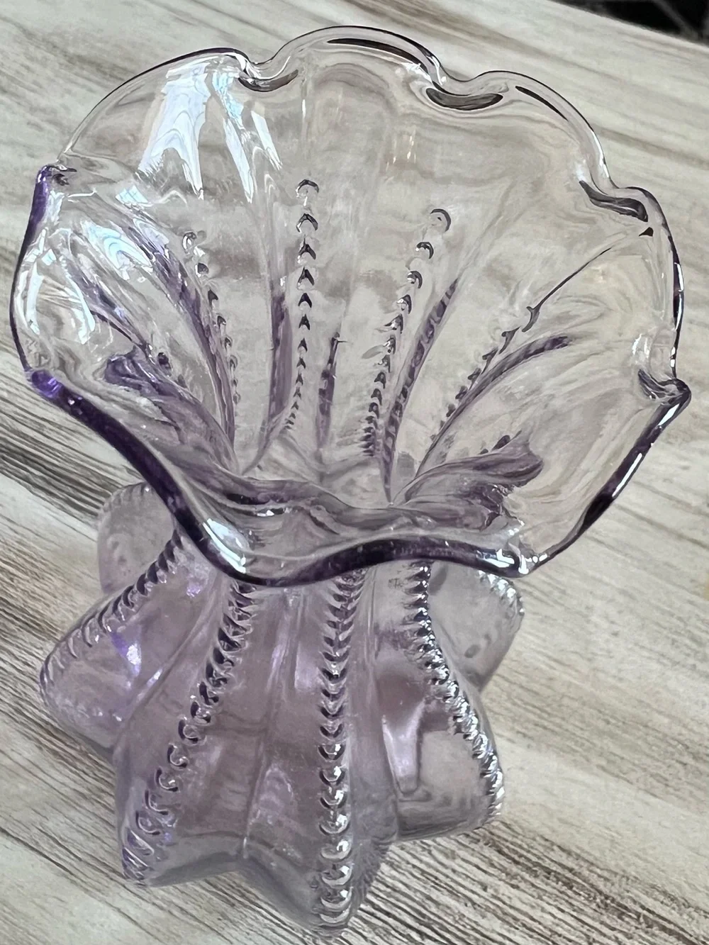 Vintage Fenton Lavender Pink Glass Bouquet Cornucopia Bud Vase 5”